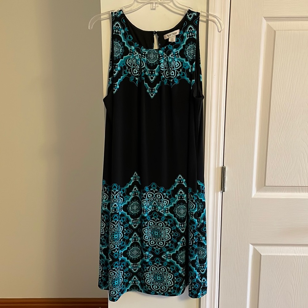 Black and teal sleeveless dress